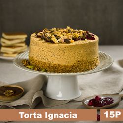 Torta Bizcocho, Manjar, Salsa Frambuesa y Frutos Secos 15 Porciones